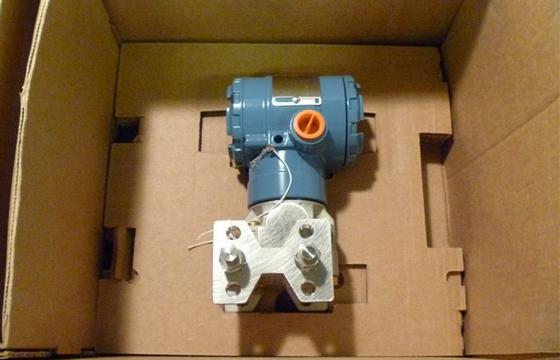 Pressure Transmitter with HART , FOUNDATION fieldbus , PROFIBUS PA protocol