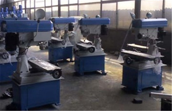 Small Vertical Drilling Milling Machine ZXTM - 40 CE ISO certification