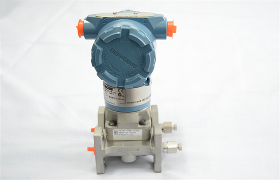 Geleneksel flanş ile küçük bir aralık Diferansiyel Basınç Transmitter Rosemount 3051CD0